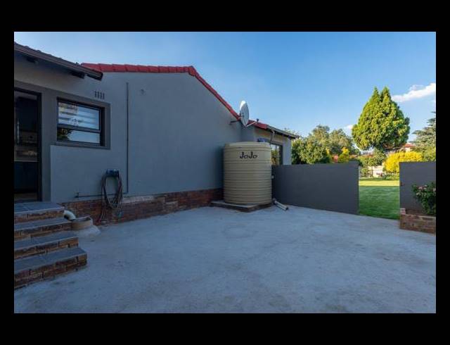 3 BEDROOM DETACHED FOR SALE IN BRACKENHURST
